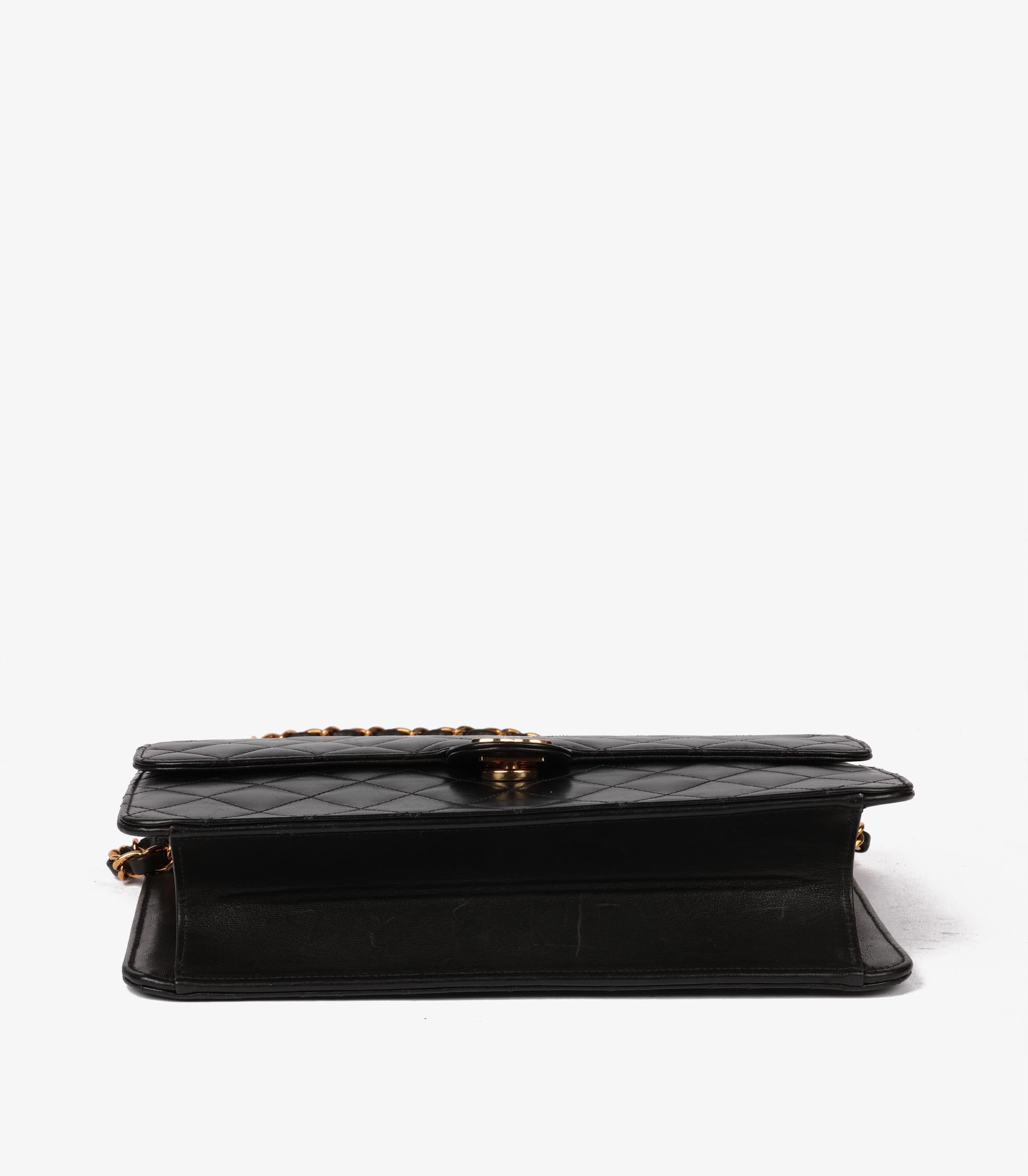 Chanel Black Quilted Lambskin Vintage Medium Classic Single Flap Bag 2