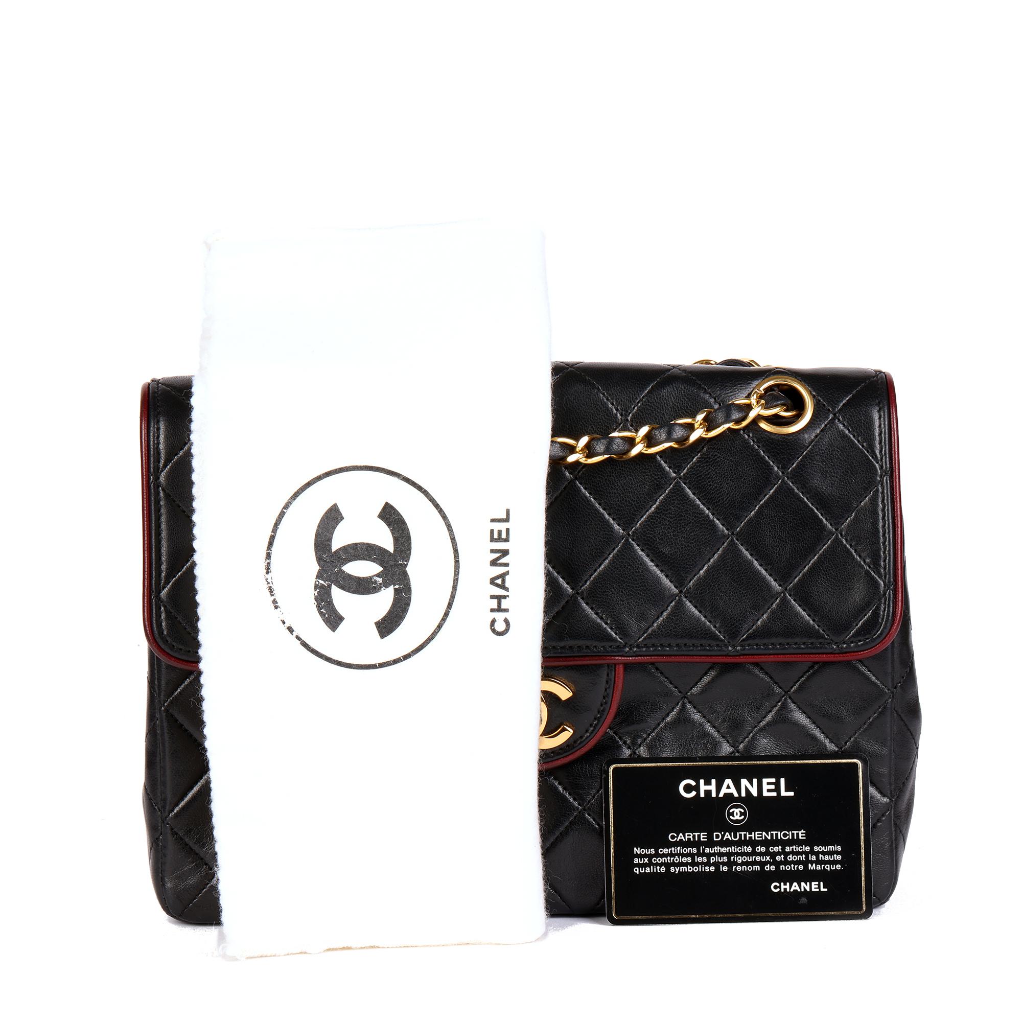 CHANEL Black Quilted Lambskin Vintage Medium Classic Single Flap Bag with Red Tr For Sale 7
