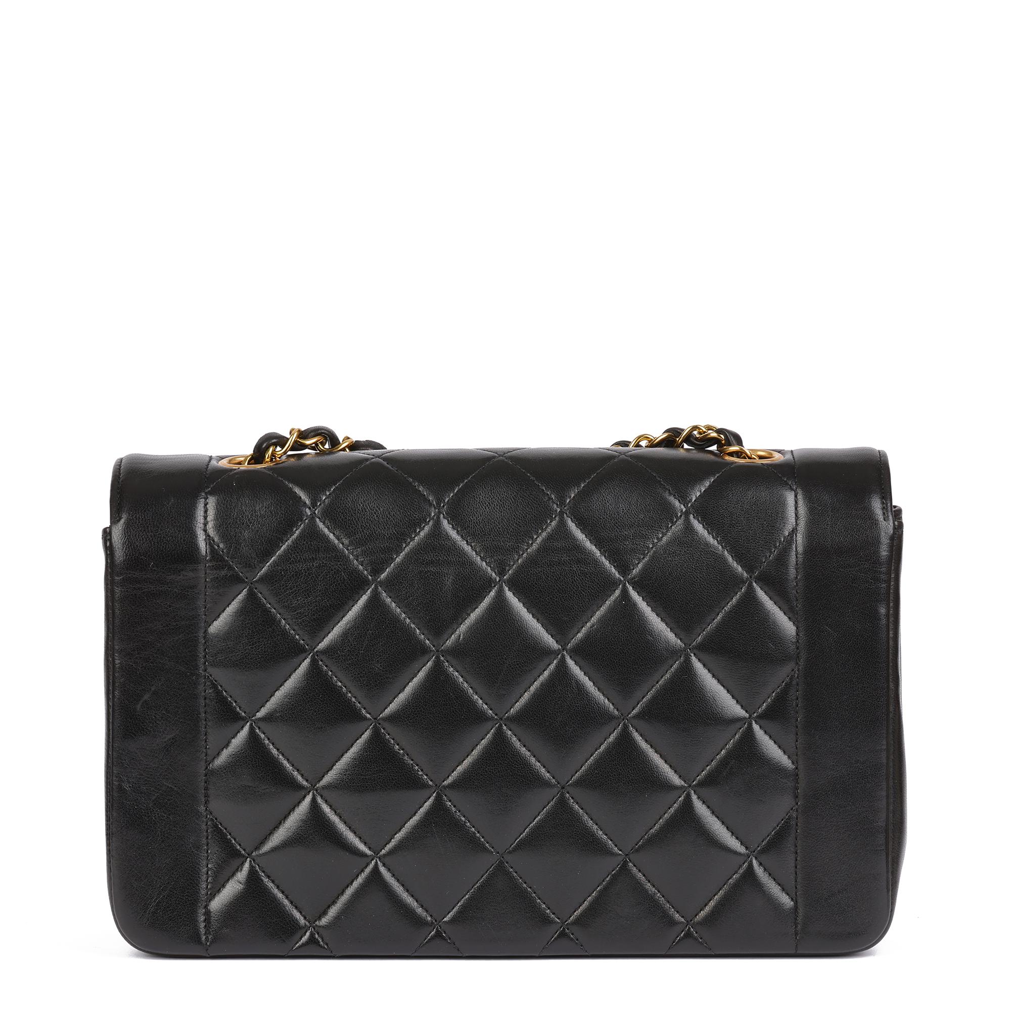CHANEL Black Quilted Lambskin Vintage Medium Diana Classic Single Flap Bag In Excellent Condition In Bishop's Stortford, Hertfordshire