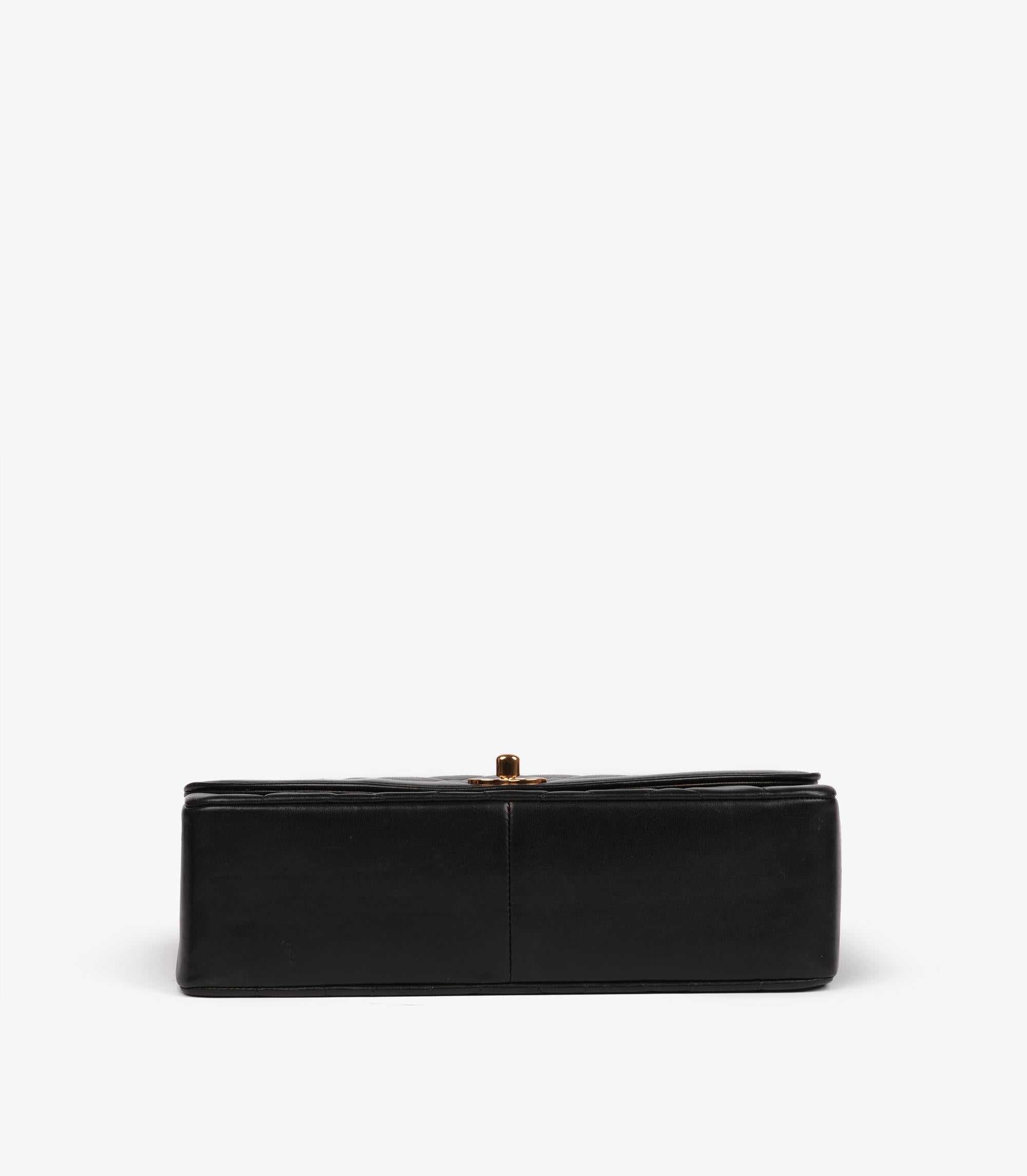Chanel Black Quilted Lambskin Vintage Medium Diana Classic Single Flap Bag For Sale 3