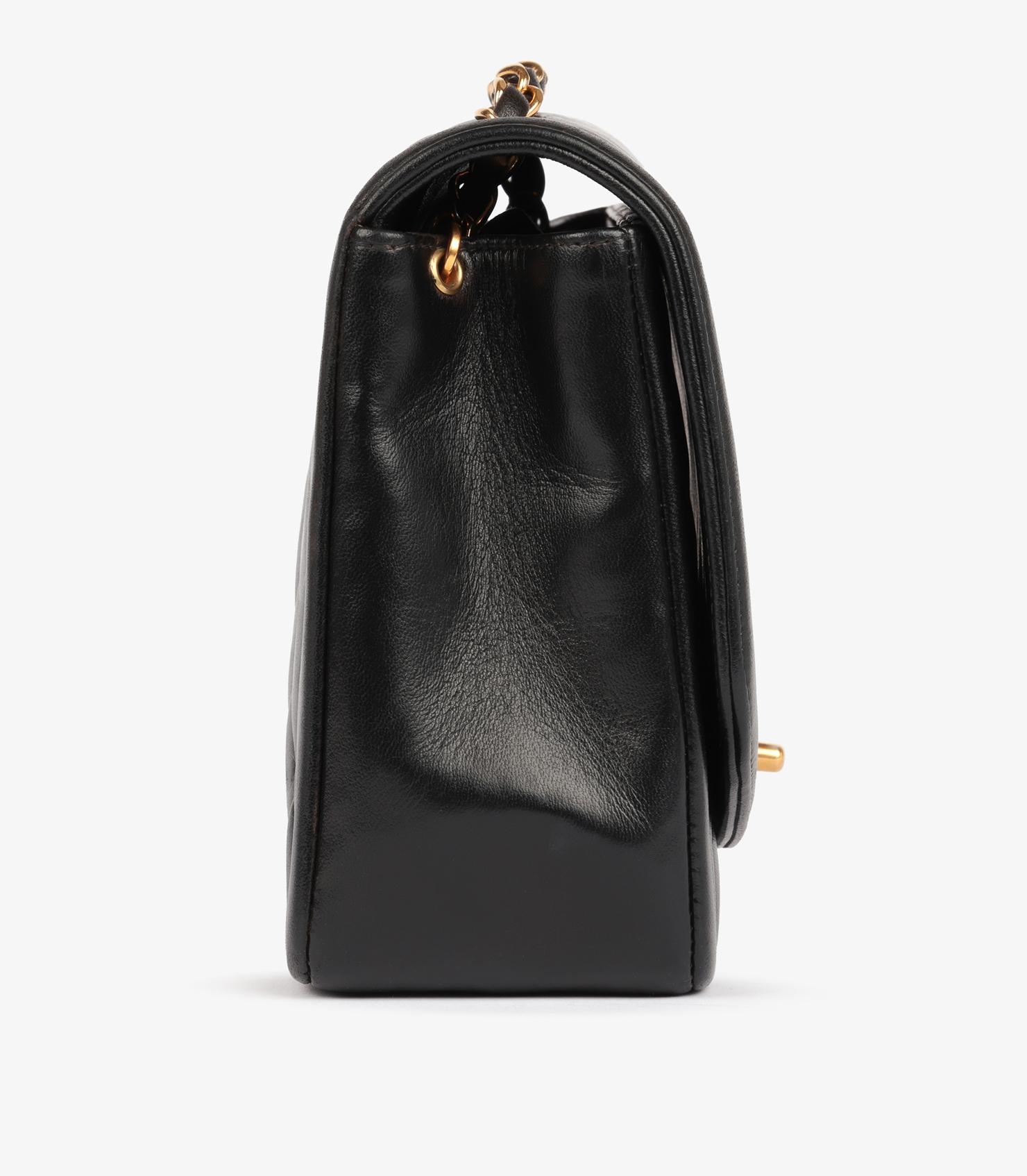 Chanel Schwarze Vintage Medium Diana Classic Single Flap Tasche aus gestepptem Lammfell Vintage Medium im Angebot 3