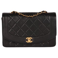 Chanel Black Quilted Lambskin Vintage Medium Diana Classic Single Flap Bag 