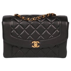 Chanel Black Quilted Lambskin Vintage Medium Diana Classic Single Flap Bag