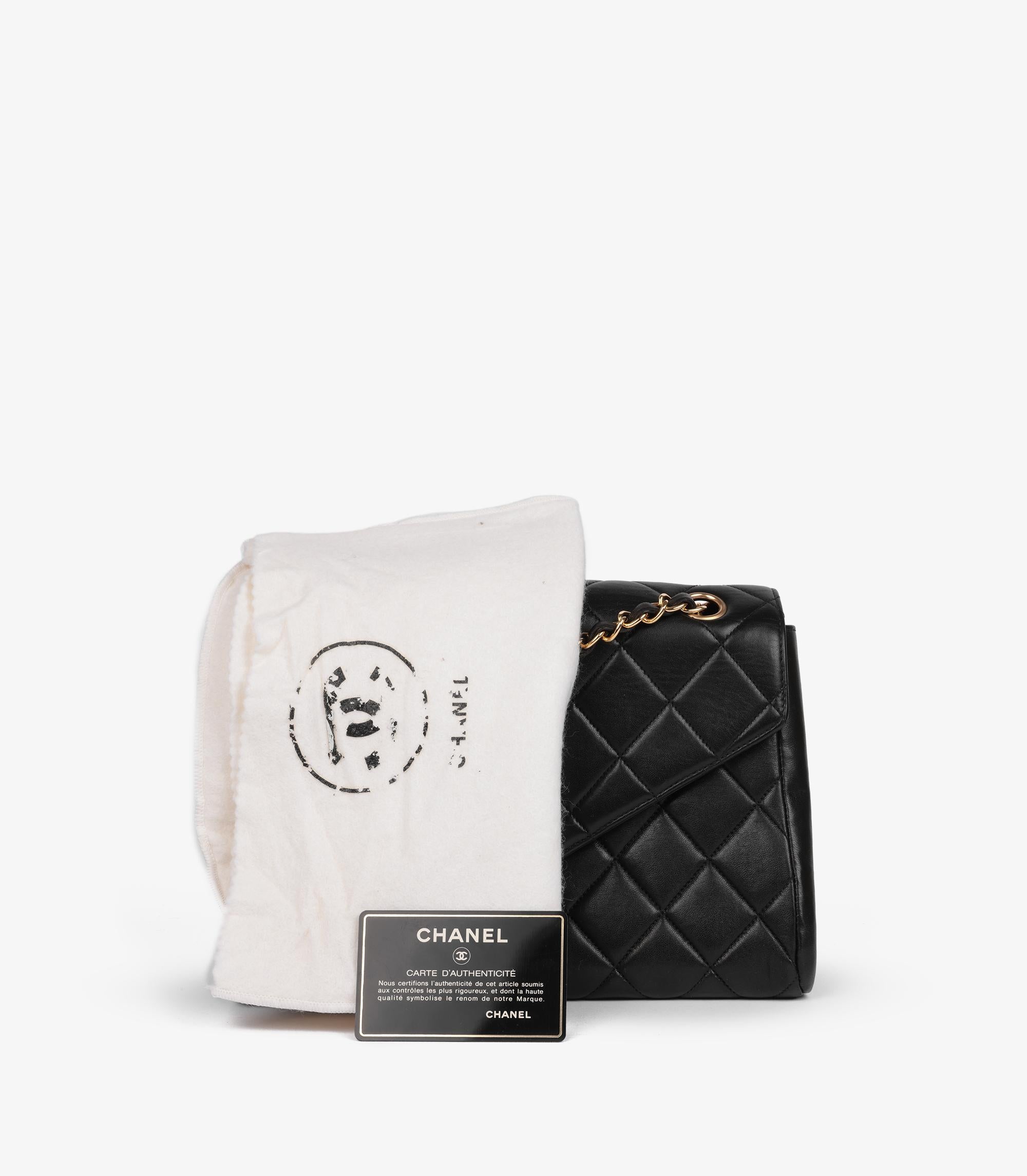 Chanel Black Quilted Lambskin Vintage Medium Envelope Classic Single Flap Bag For Sale 7