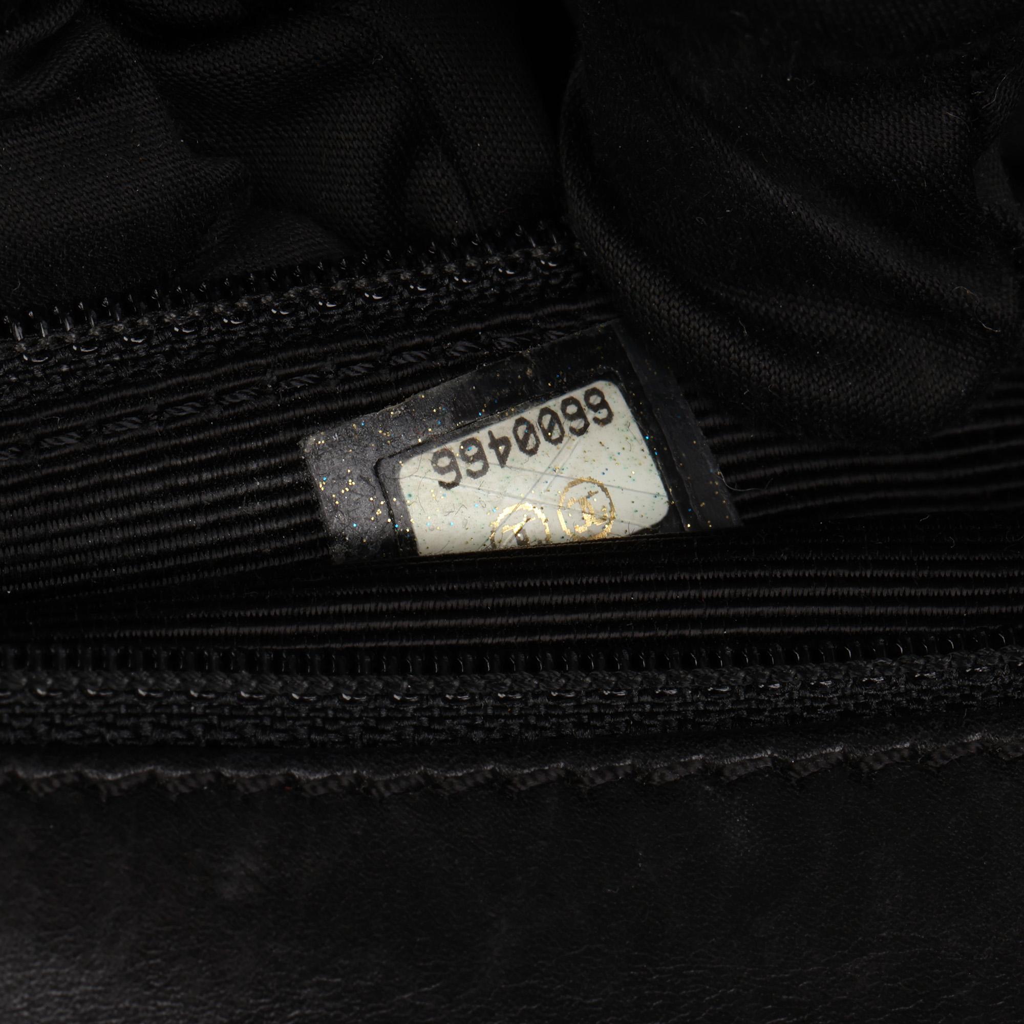 CHANEL Black Quilted Lambskin Vintage Mini Classic Single Flap Bag For Sale 6