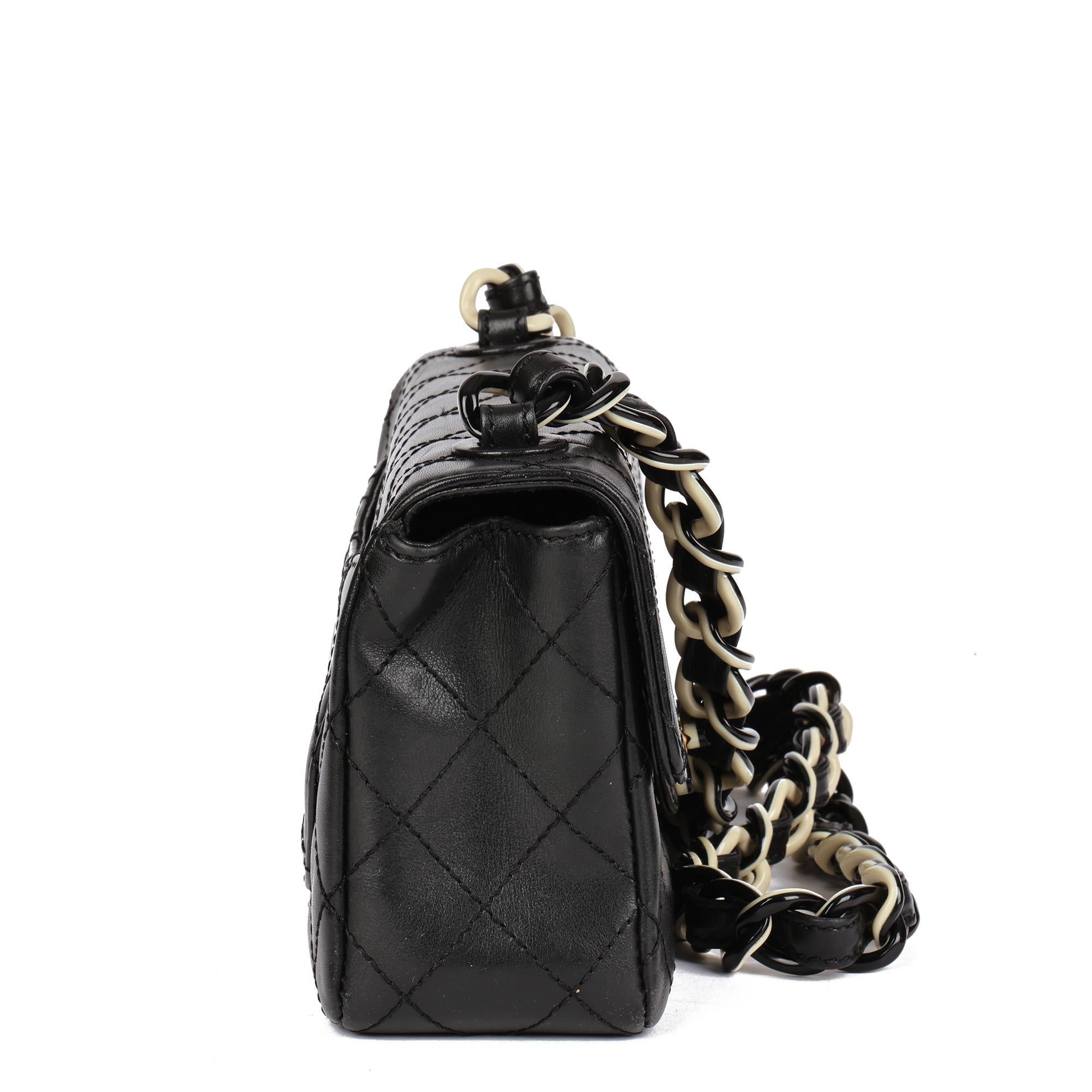 CHANEL Black Quilted Lambskin Vintage Mini Classic Single Flap Bag In Excellent Condition For Sale In Bishop's Stortford, Hertfordshire