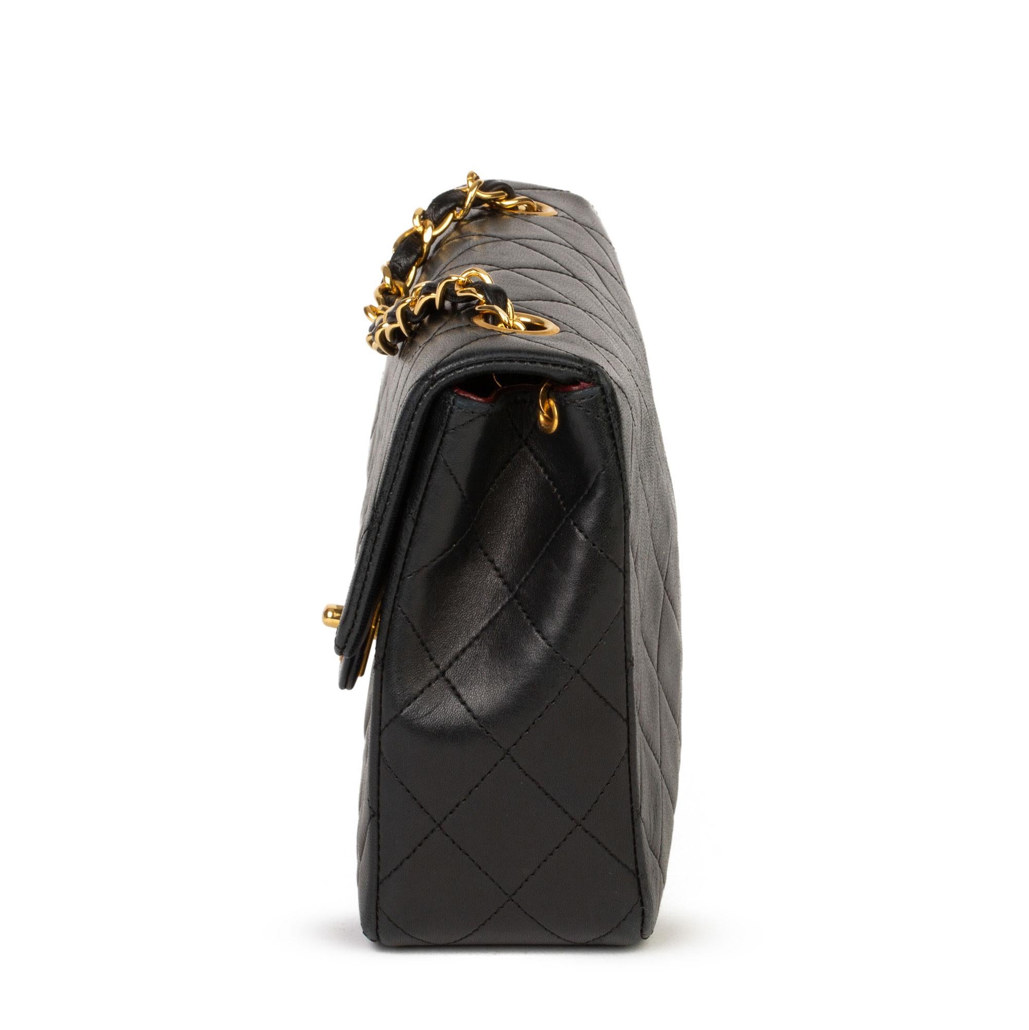 Chanel Black Quilted Lambskin Vintage Mini Flap Bag  In Good Condition In Bishop's Stortford, Hertfordshire