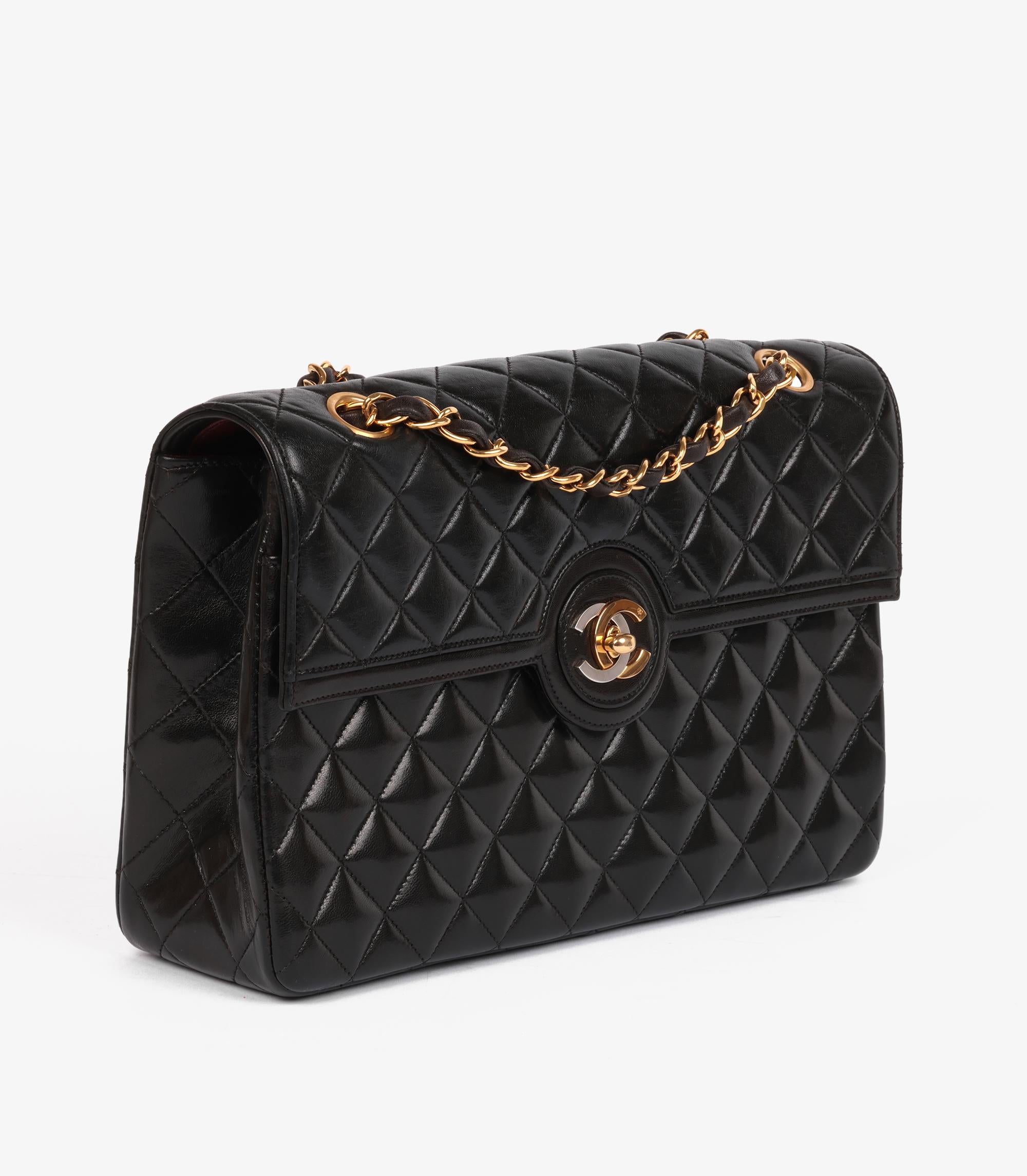 Chanel Black Quilted Lambskin Vintage Paris-Limited Medium Classic Single Flap Bag

Product Details
Xupes Ref: HB5757
Brand: Chanel
Model: Paris-Limited Medium Classic Single Flap Bag
Type: Shoulder
Serial Number: 2743668
Age: 1993
Accompanied By: