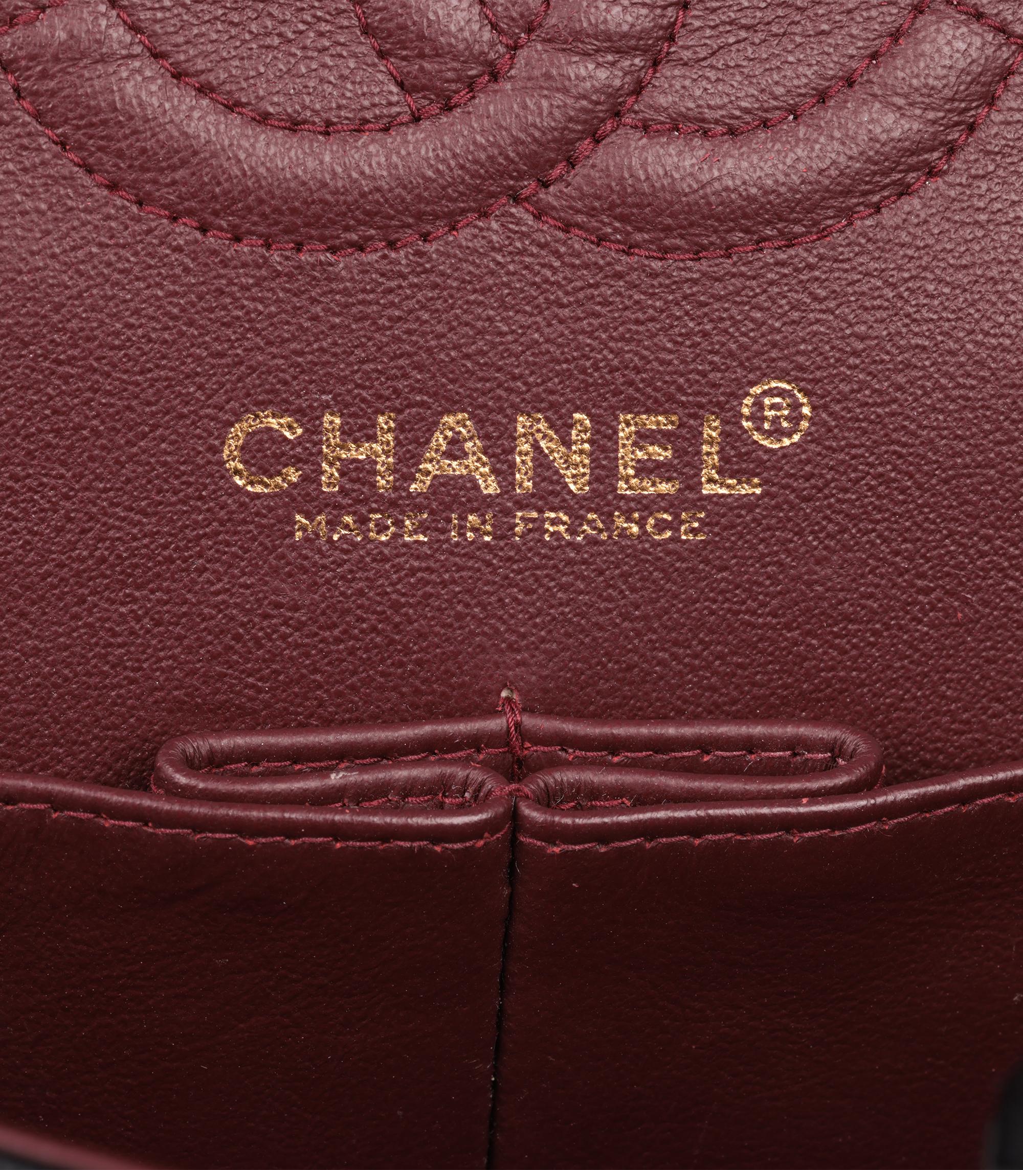 Chanel - Petit sac classique à double rabat en cuir d'agneau matelassé - Vintage - noir en vente 6