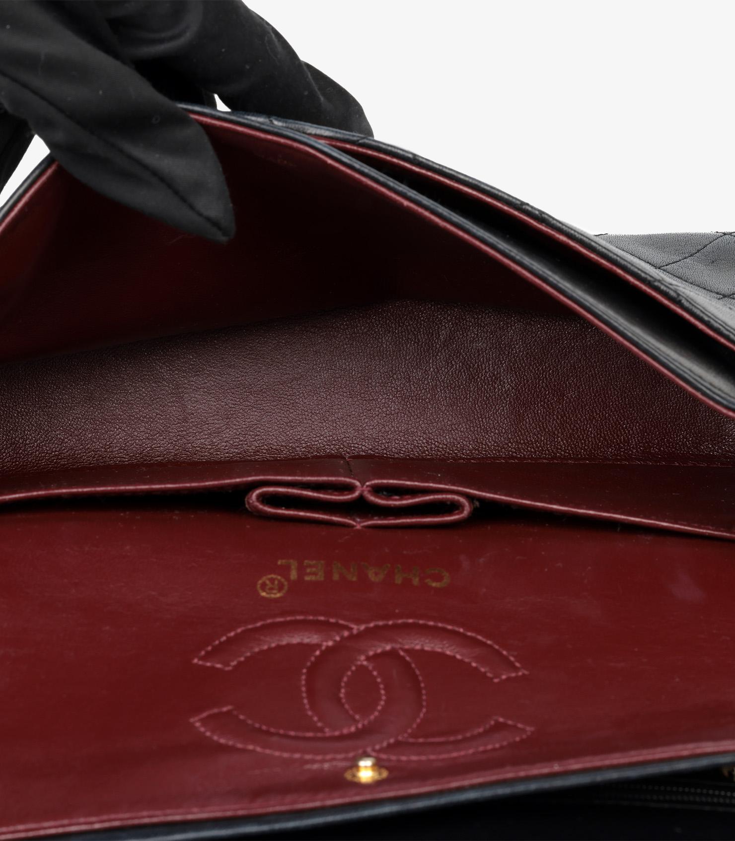 Chanel Black Quilted Lambskin Vintage Small Classic Double Flap Bag For Sale 6