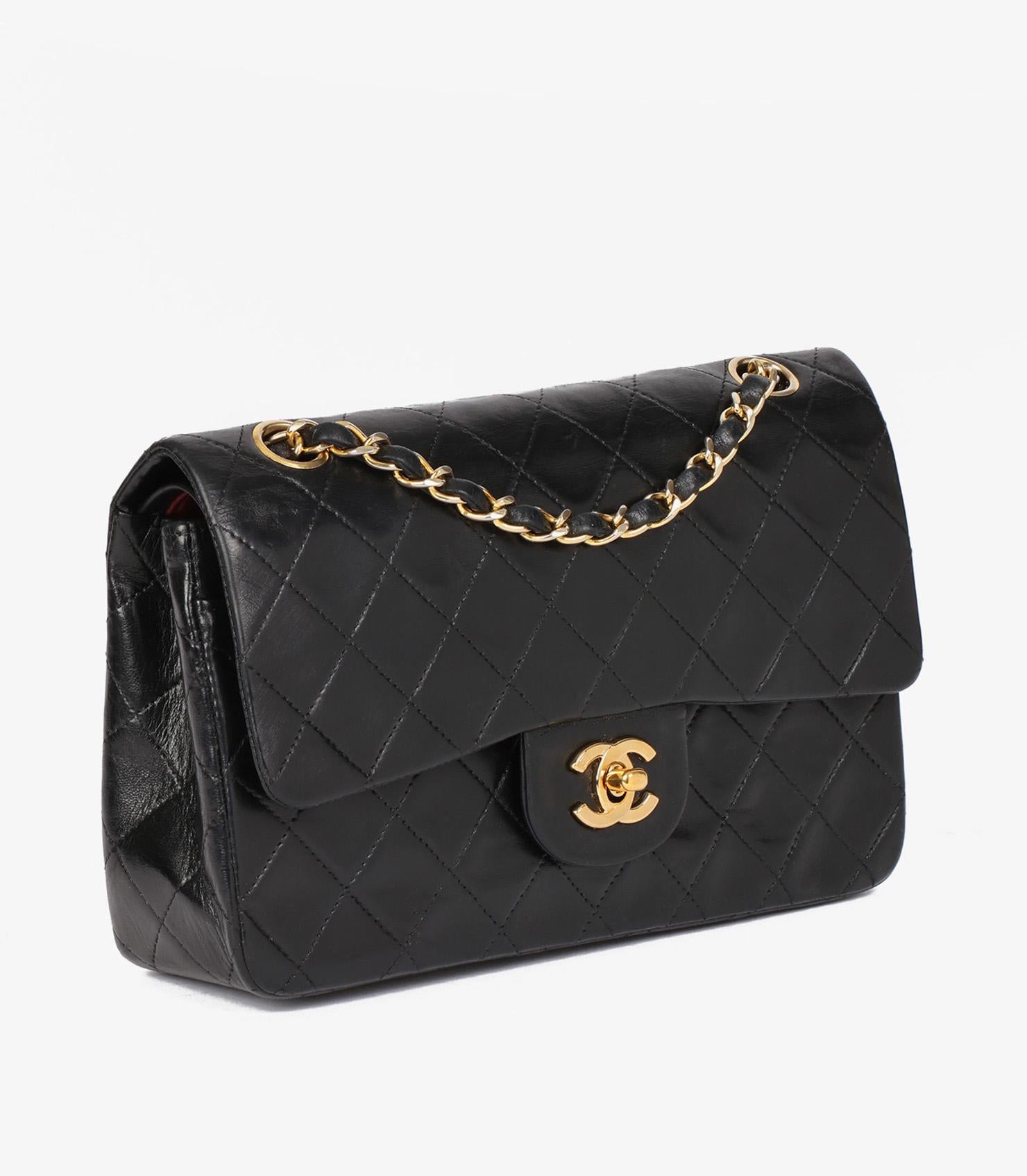 CHANEL Black Quilted Lambskin Vintage Small Classic Double Flap Bag In Fair Condition In Bishop's Stortford, Hertfordshire
