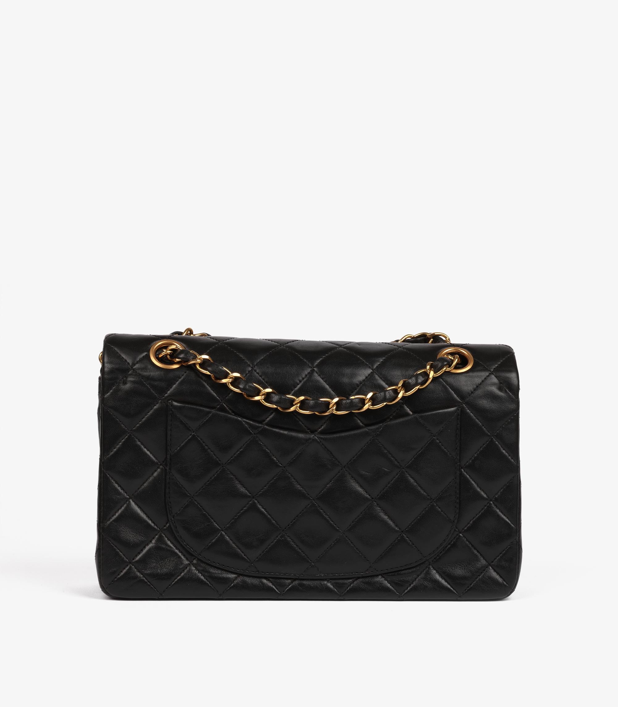 Chanel Black Quilted Lambskin Vintage Small Classic Double Flap Bag For Sale 1