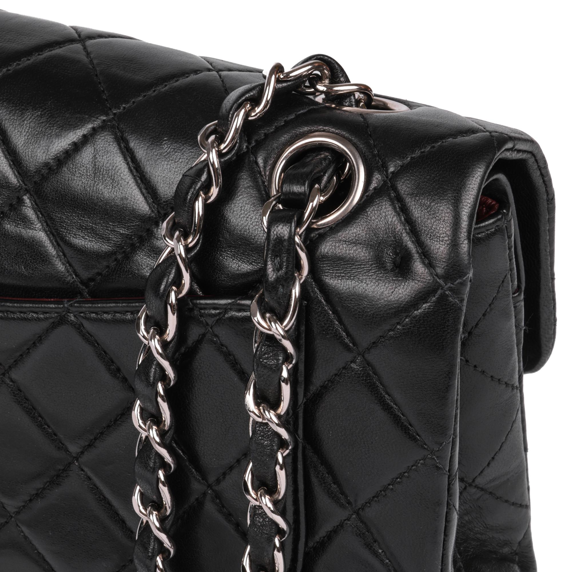 CHANEL Black Quilted Lambskin Vintage Small Classic Double Flap Bag For Sale 4