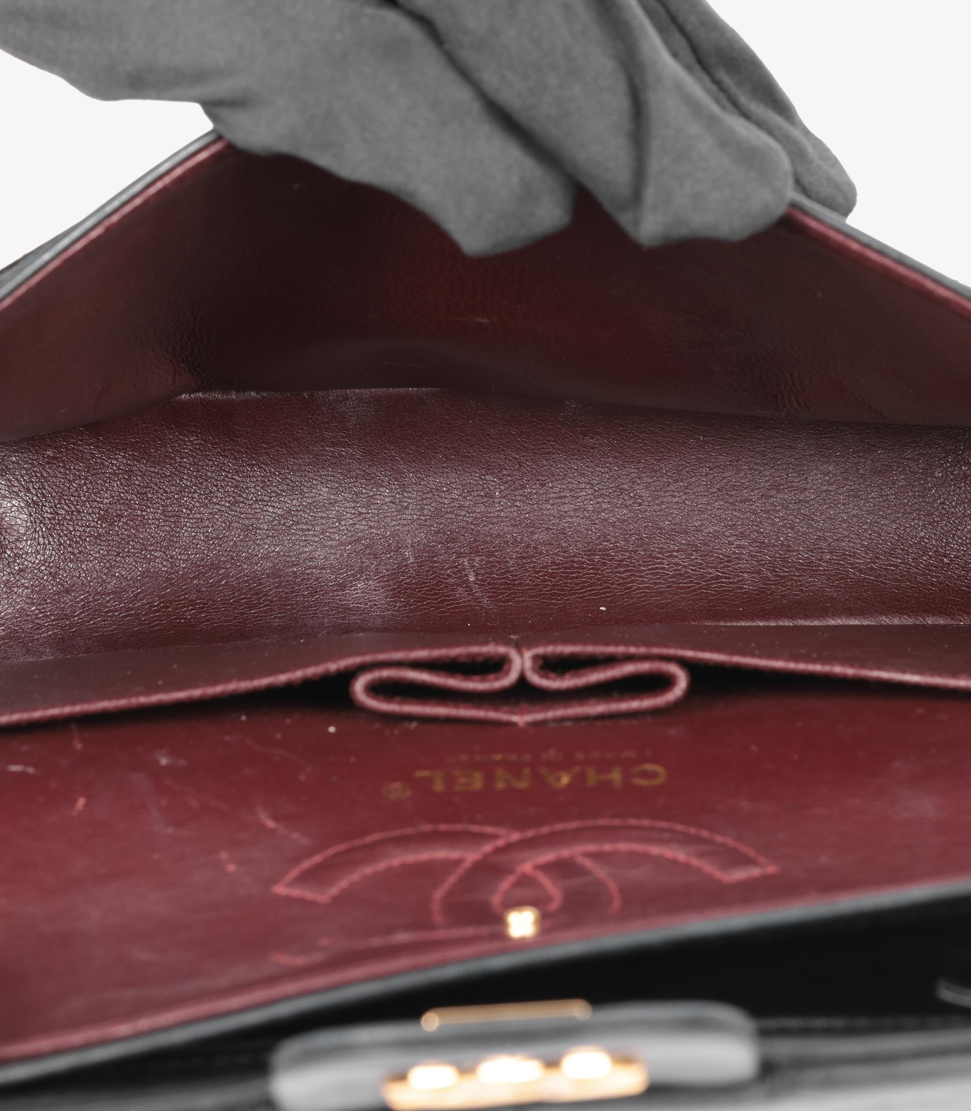 Chanel - Petit sac classique à double rabat en cuir d'agneau matelassé - Vintage - noir en vente 3