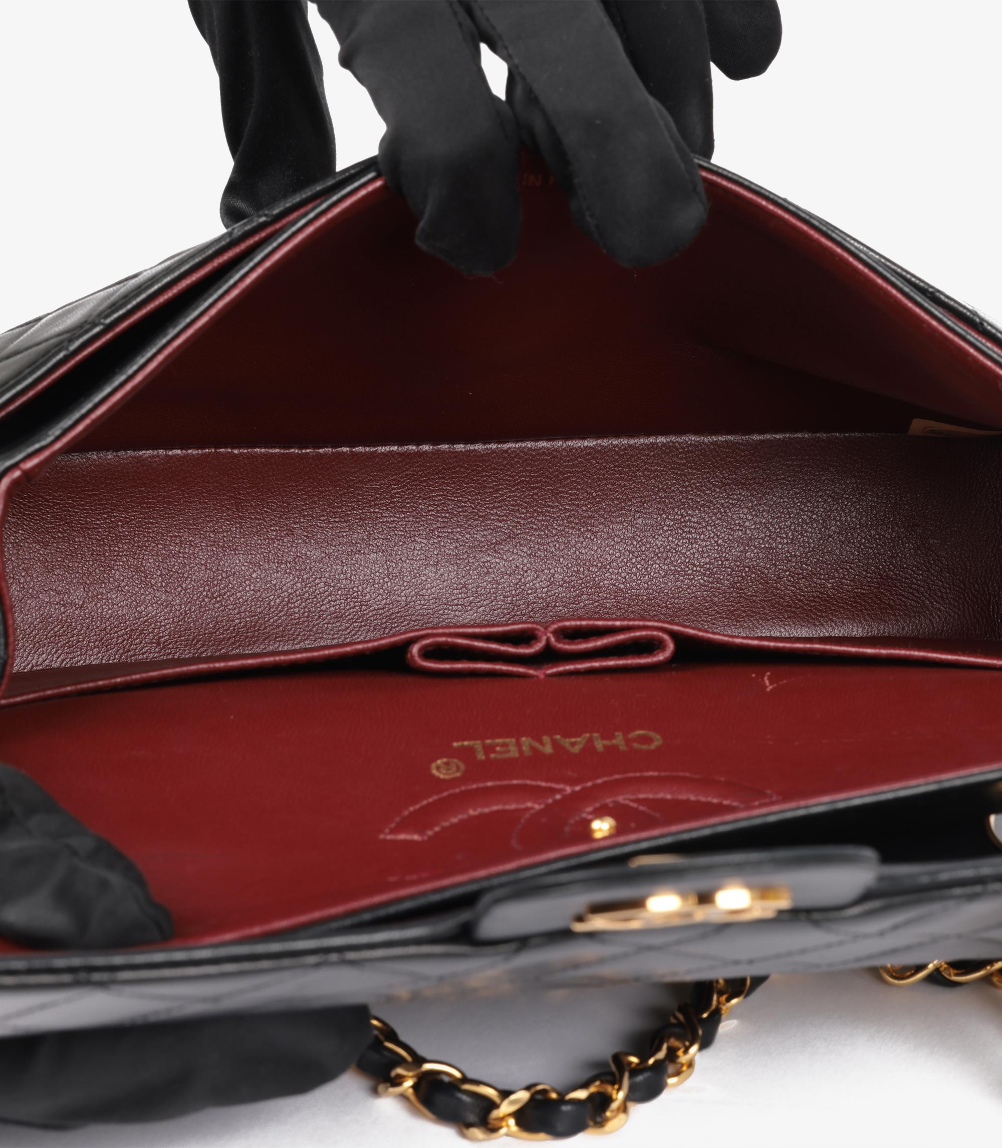 Chanel Schwarzes gestepptes Lammfell Vintage Small Classic Double Flap Tasche im Angebot 5