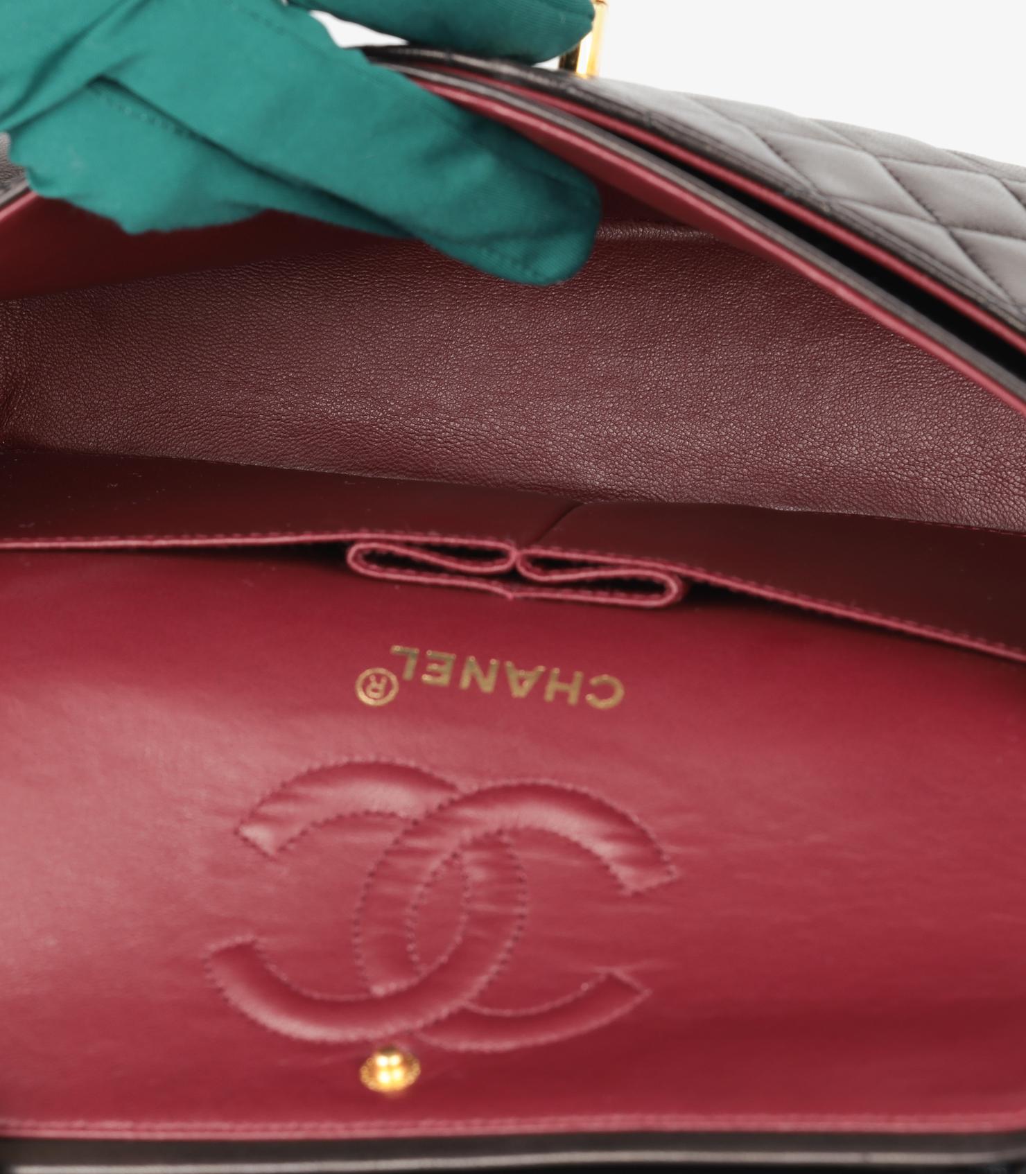 Chanel Schwarzes gestepptes Lammfell Vintage Small Classic Double Flap Tasche im Angebot 5