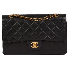 CHANEL Schwarze klassische Vintage-Doppelklappentasche aus gestepptem Lammfell