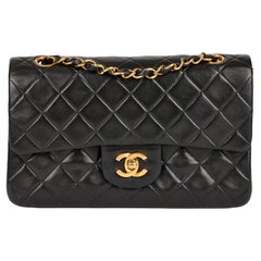 Chanel Schwarze klassische Vintage-Doppelklappentasche aus gestepptem Lammfell