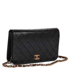 CHANEL Black Quilted Lambskin Vintage Small Classic Single Full Flap Bag