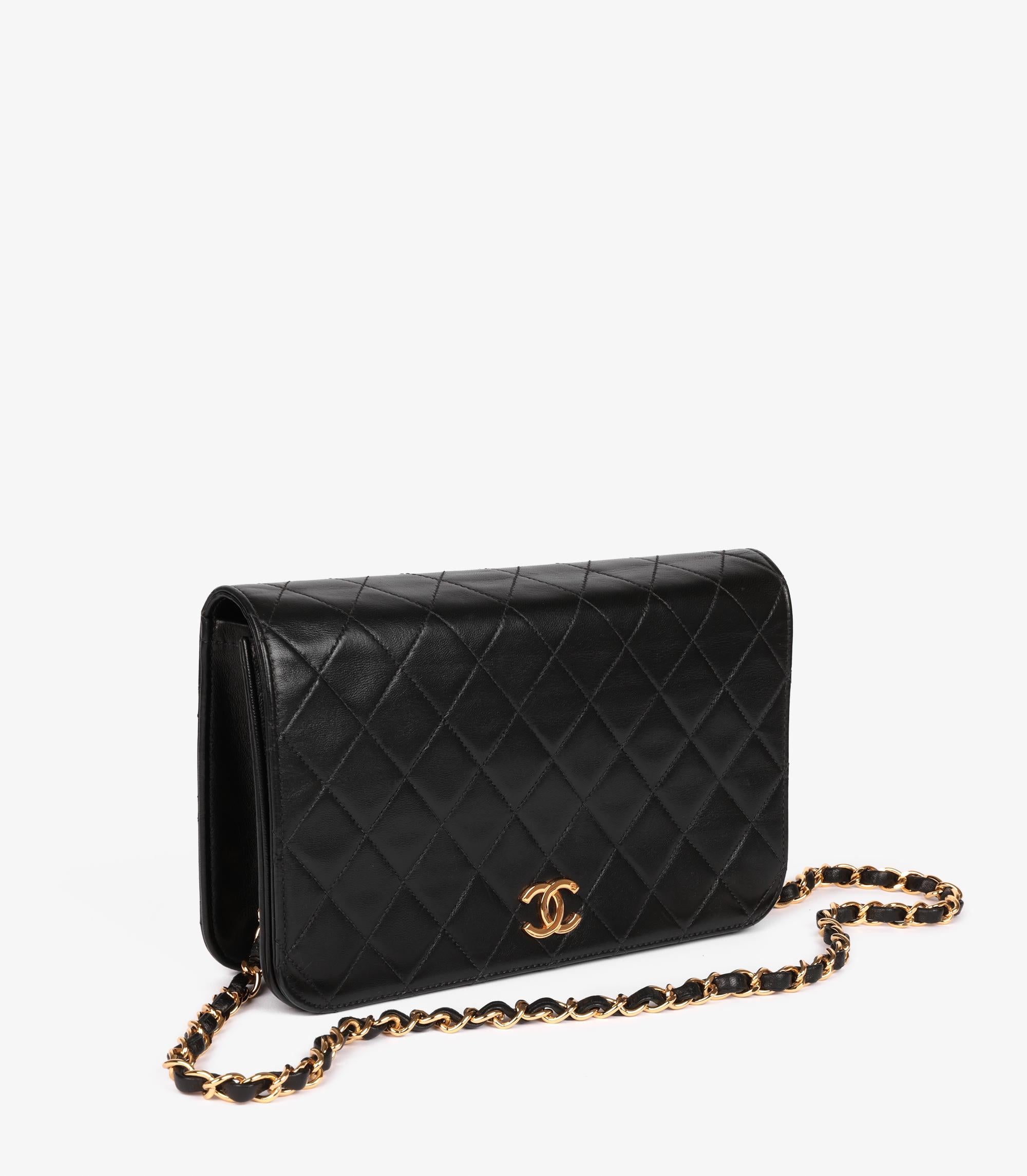 Chanel Black Quilted Lambskin Vintage Small Classic Single Full Flap Bag In Excellent Condition In Bishop's Stortford, Hertfordshire