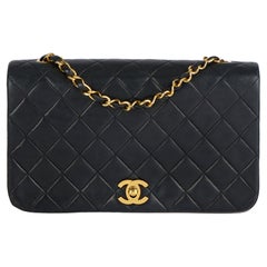 CHANEL Black Quilted Lambskin Vintage Small Classic Single Full Flap Bag