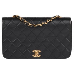 CHANEL Black Quilted Lambskin Vintage Small Classic Single Full Flap Bag