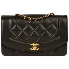 Chanel Black Quilted Lambskin Retro Small Diana Classic Single Flap Bag 