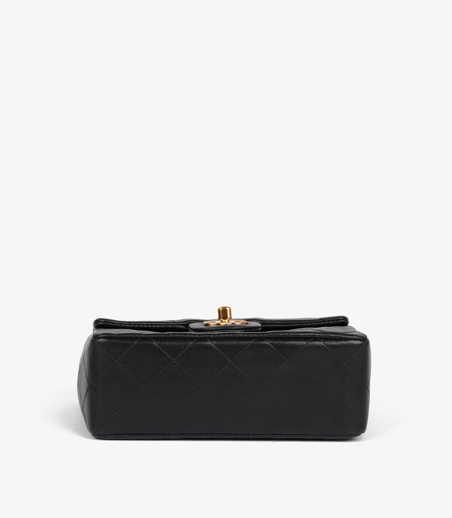 Chanel Black Quilted Lambskin Vintage Square Mini Flap Bag en vente 2