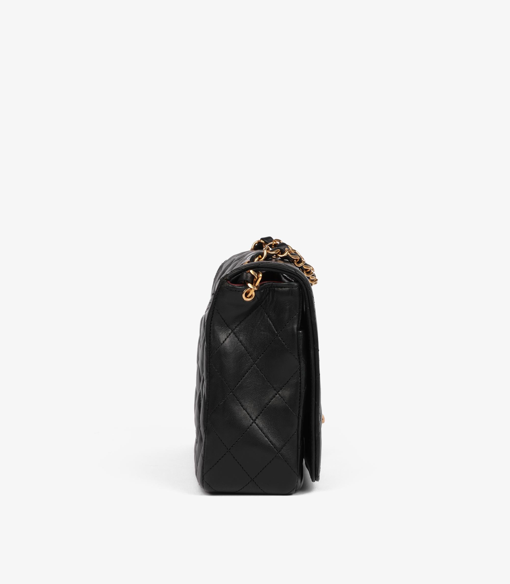 Chanel Schwarzes gestepptes Lammfell Vintage XL Mini Full Flap Bag für Damen oder Herren im Angebot