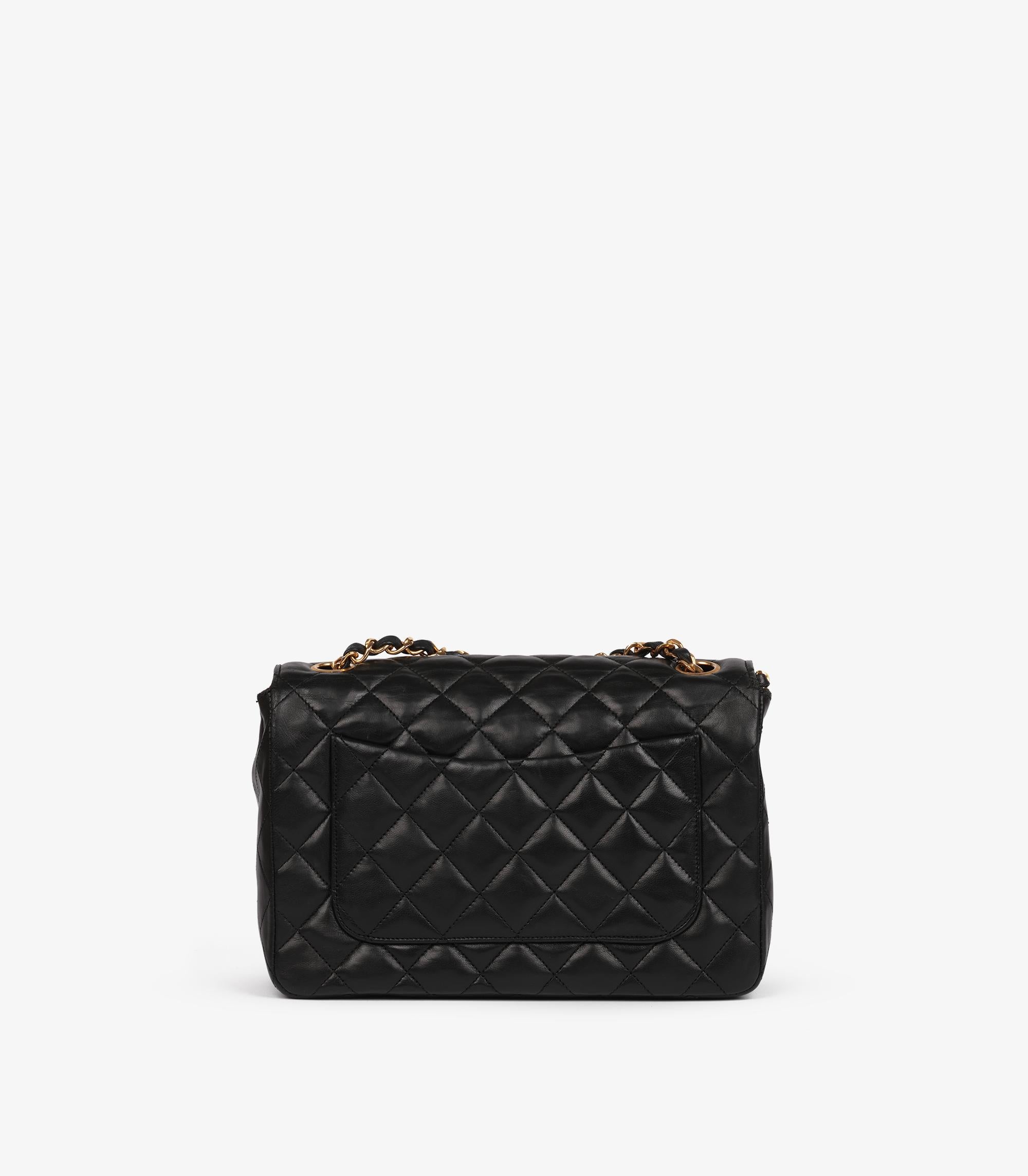 Chanel Schwarzes gestepptes Lammfell Vintage XL Mini Full Flap Bag im Angebot 1