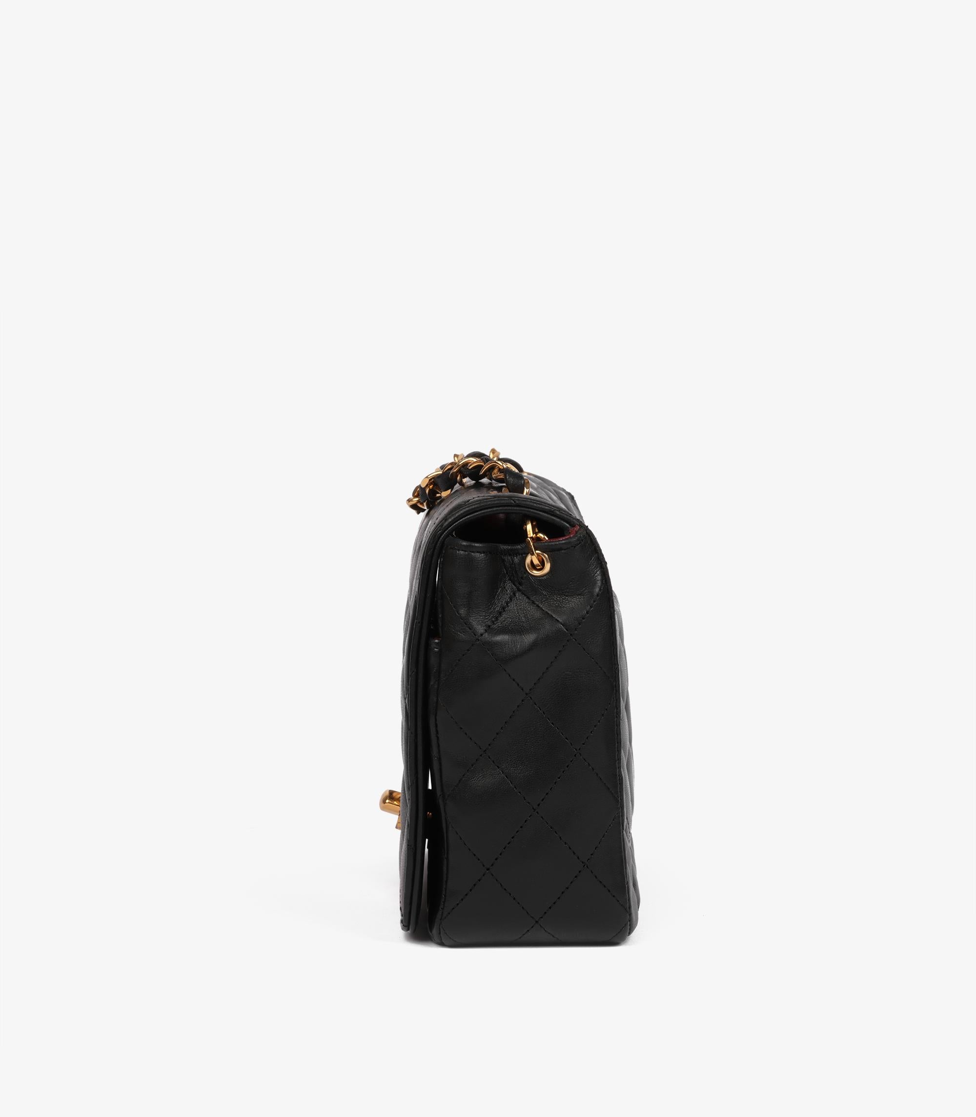 Chanel Schwarzes gestepptes Lammfell Vintage XL Mini Full Flap Bag im Angebot 2