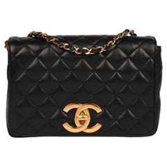 Chanel Schwarzes gestepptes Lammfell Vintage XL Mini Full Flap Bag