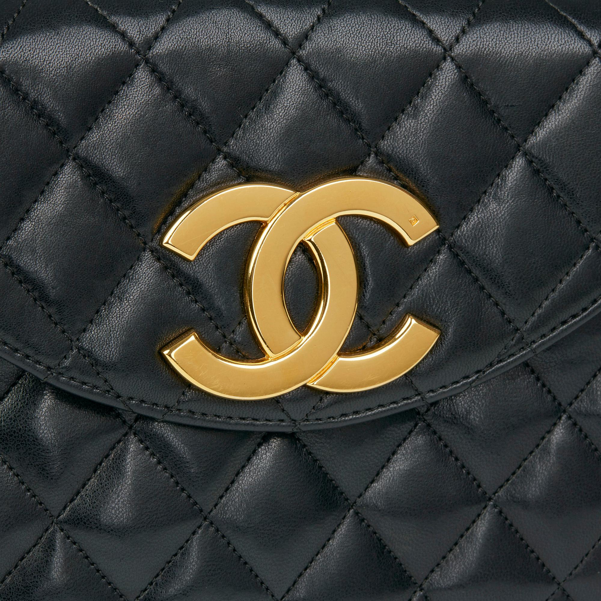Chanel Black Quilted Lambskin Vintage XL Round Classic Single Flap Bag 3
