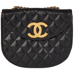 Chanel Black Quilted Lambskin Vintage XL Round Classic Single Flap Bag