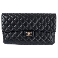 Pochette CHANEL 2020 20C FLAP in pelle nera trapuntata