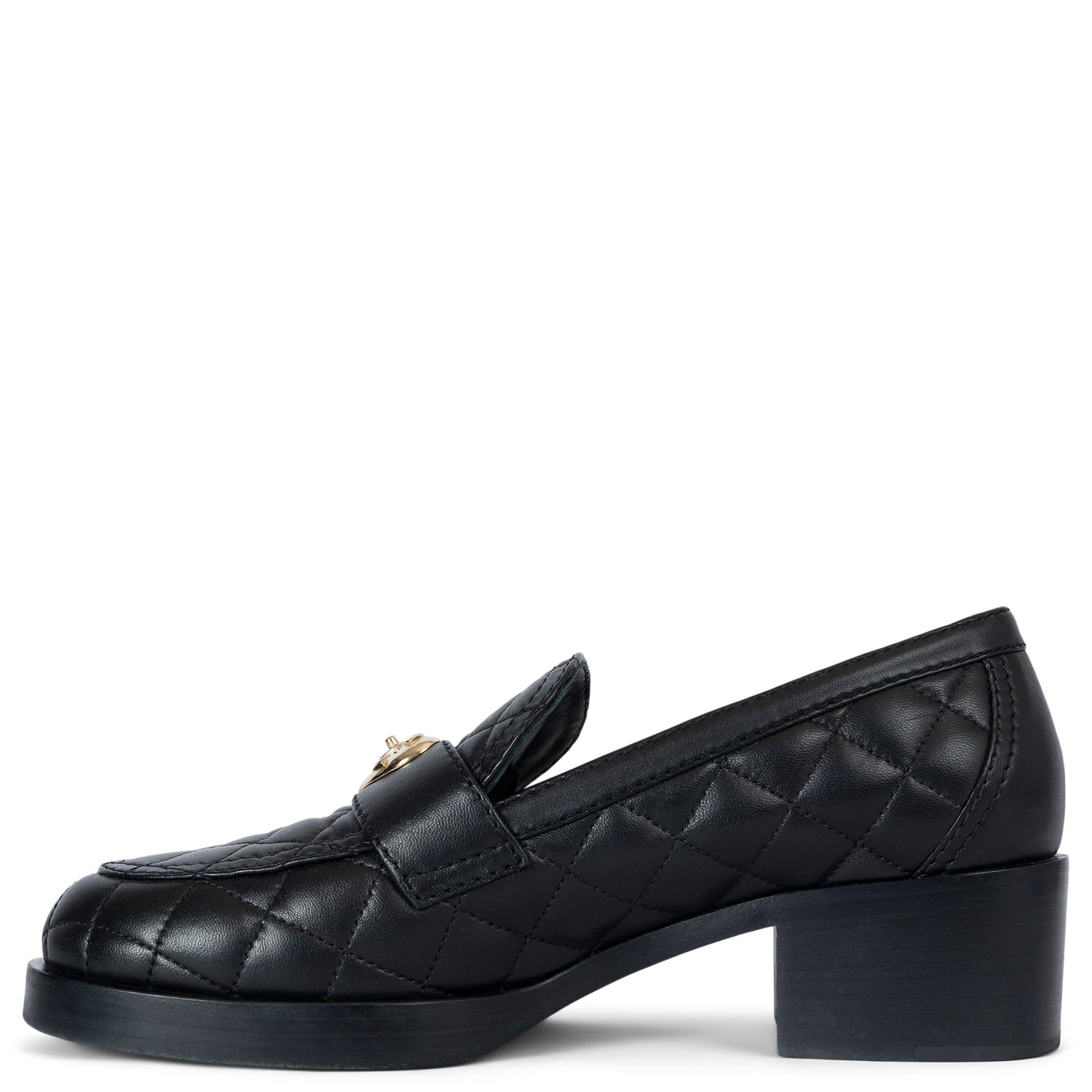 Black CHANEL black quilted leather 23C MONTE CARLOHEART Loafers Shoes 39 For Sale