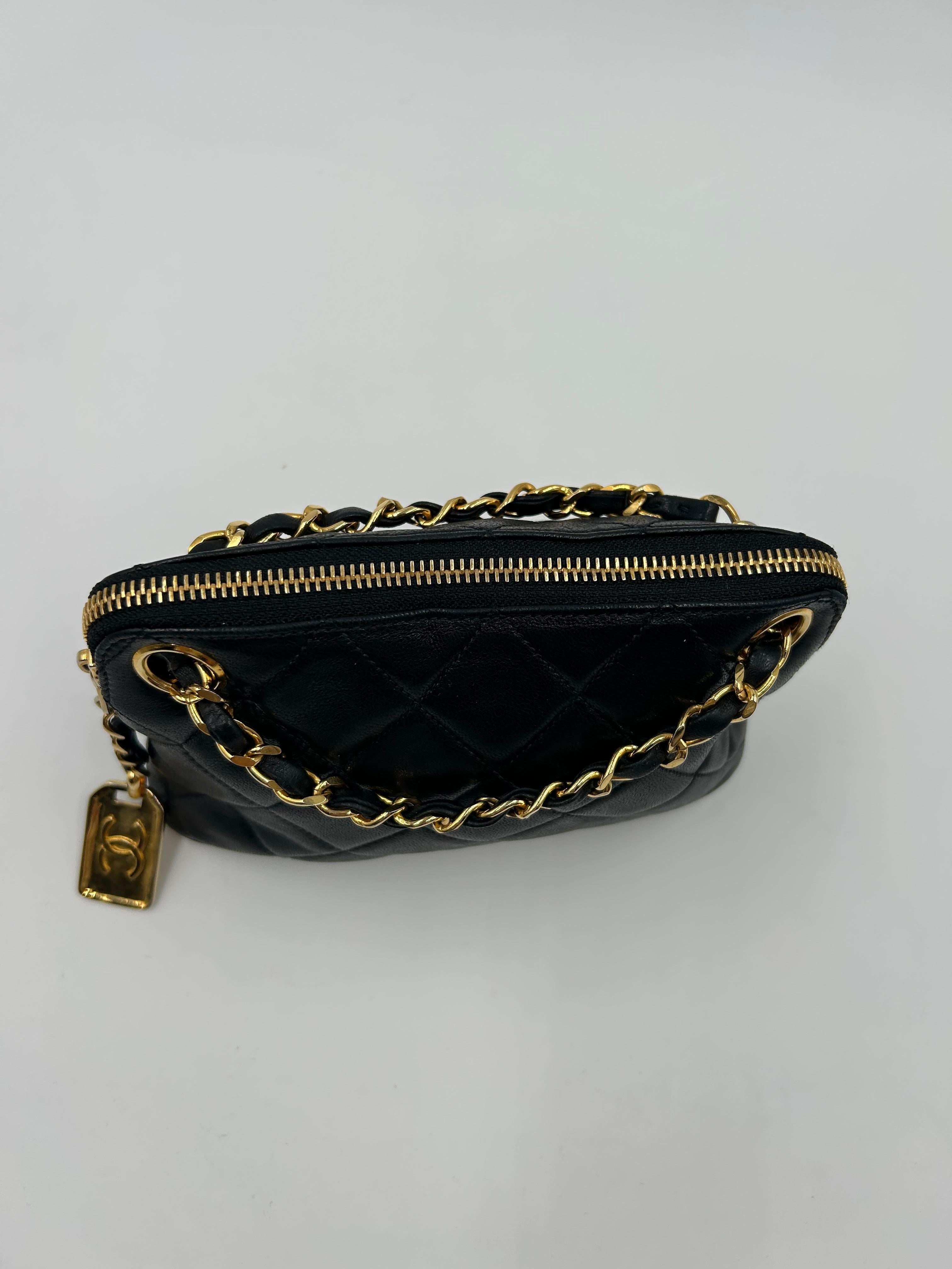 Chanel Black Quilted Leather Bag 90's For Sale 1