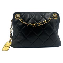 Vintage Chanel Black Quilted Leather Bag 90's