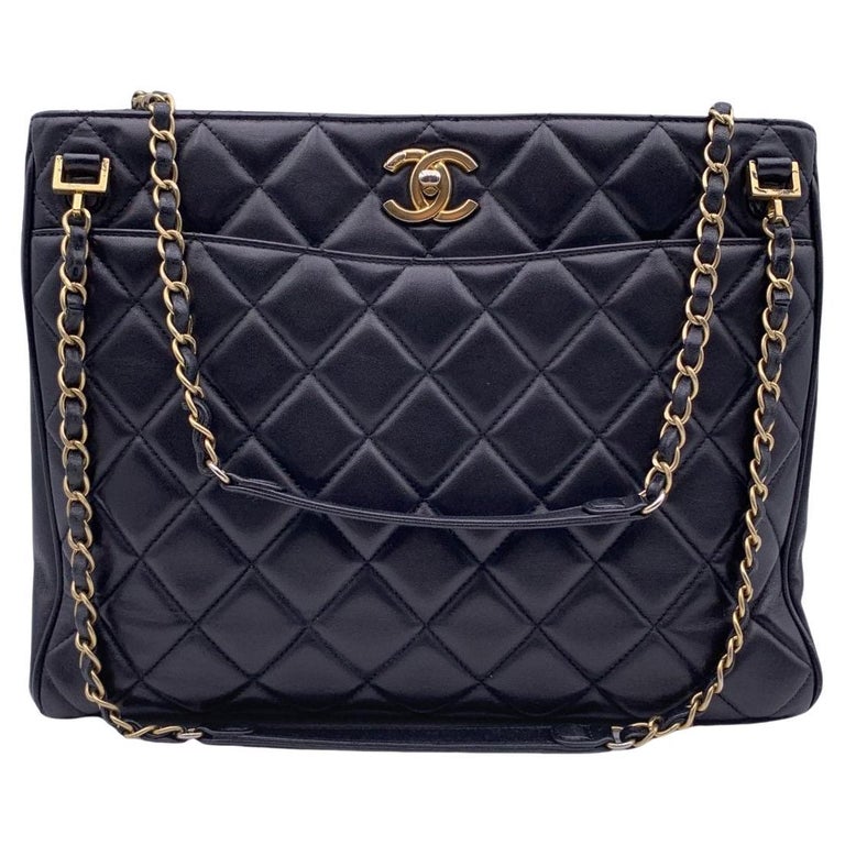 Chanel Black Quilted Leather Bucket Shoulder Bag Tote For Sale at 1stDibs