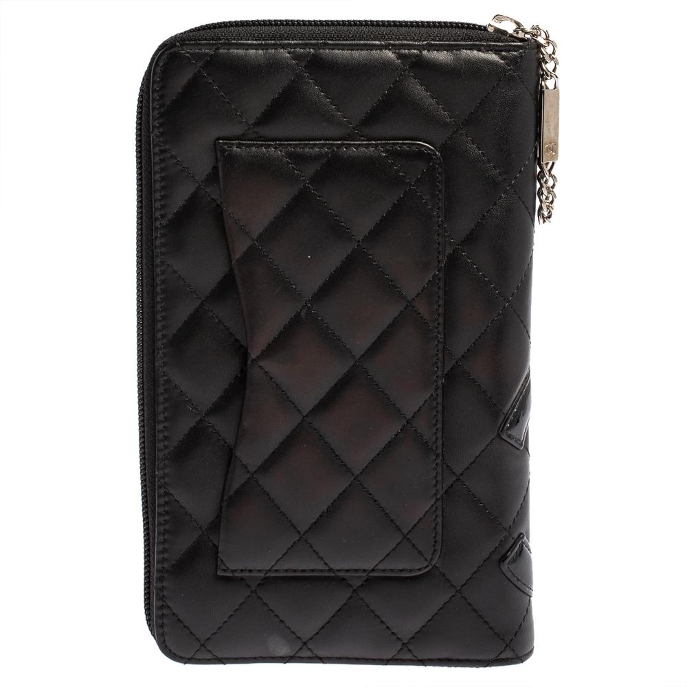 Chanel Black Quilted Leather Cambon Ligne Zippy Organizer Wallet In Good Condition In Dubai, Al Qouz 2