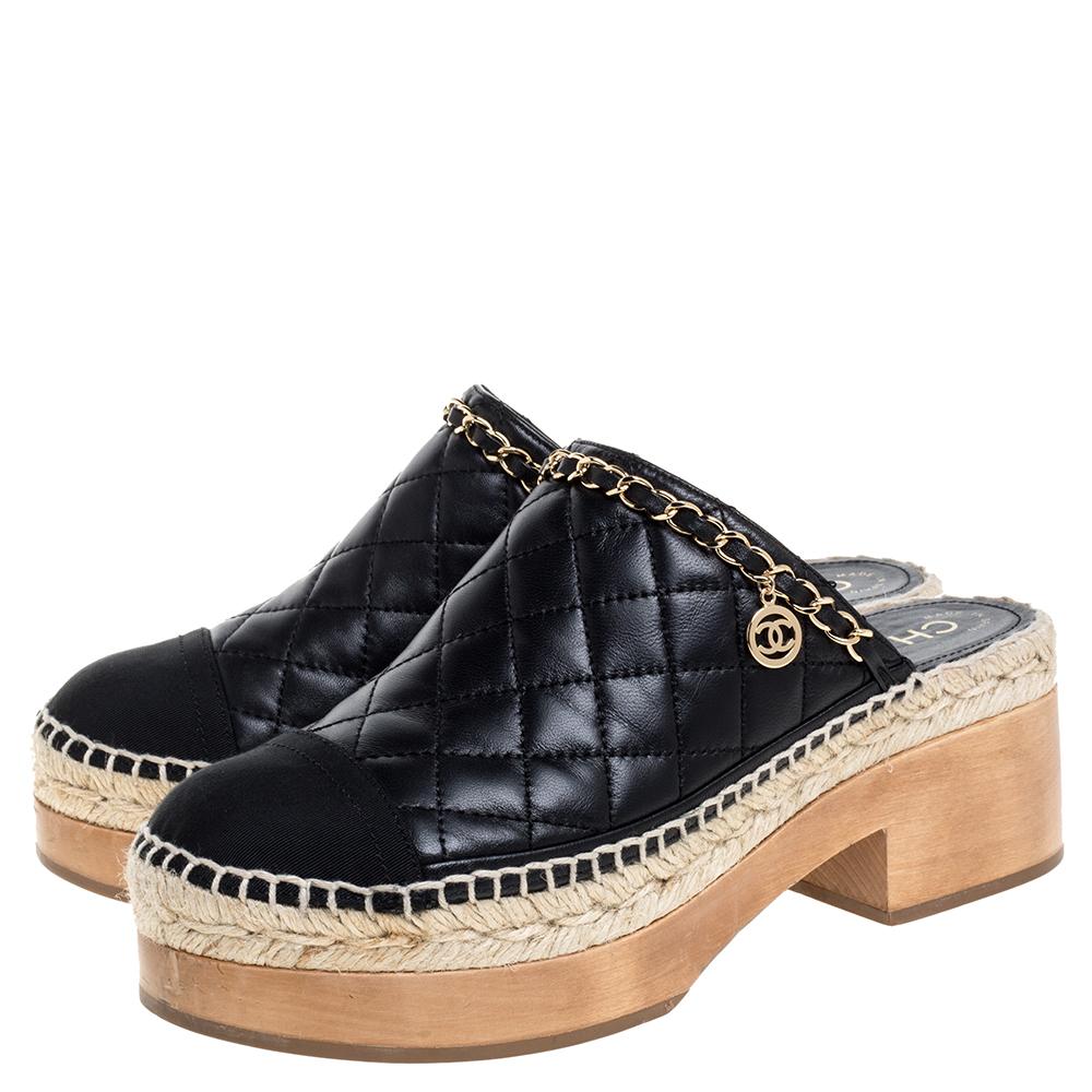Beige Chanel Black Quilted Leather Cap Toe Chain Mules Size 37