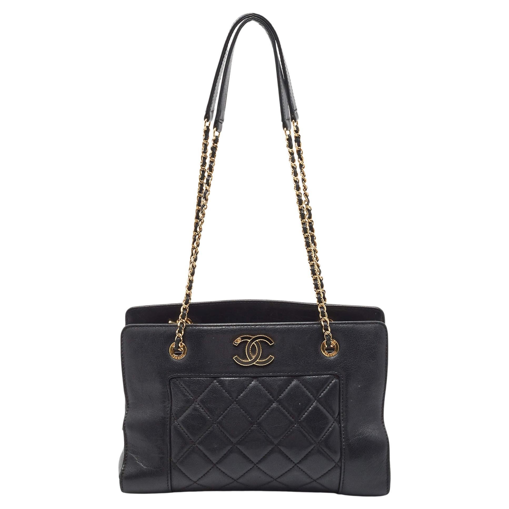 Chanel Black Quilted Leather CC Chain Tote For Sale