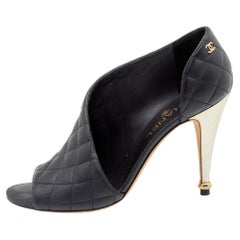 Chanel Black Quilted Leather CC D'orsay Peep Toe Pumps Size 39.5