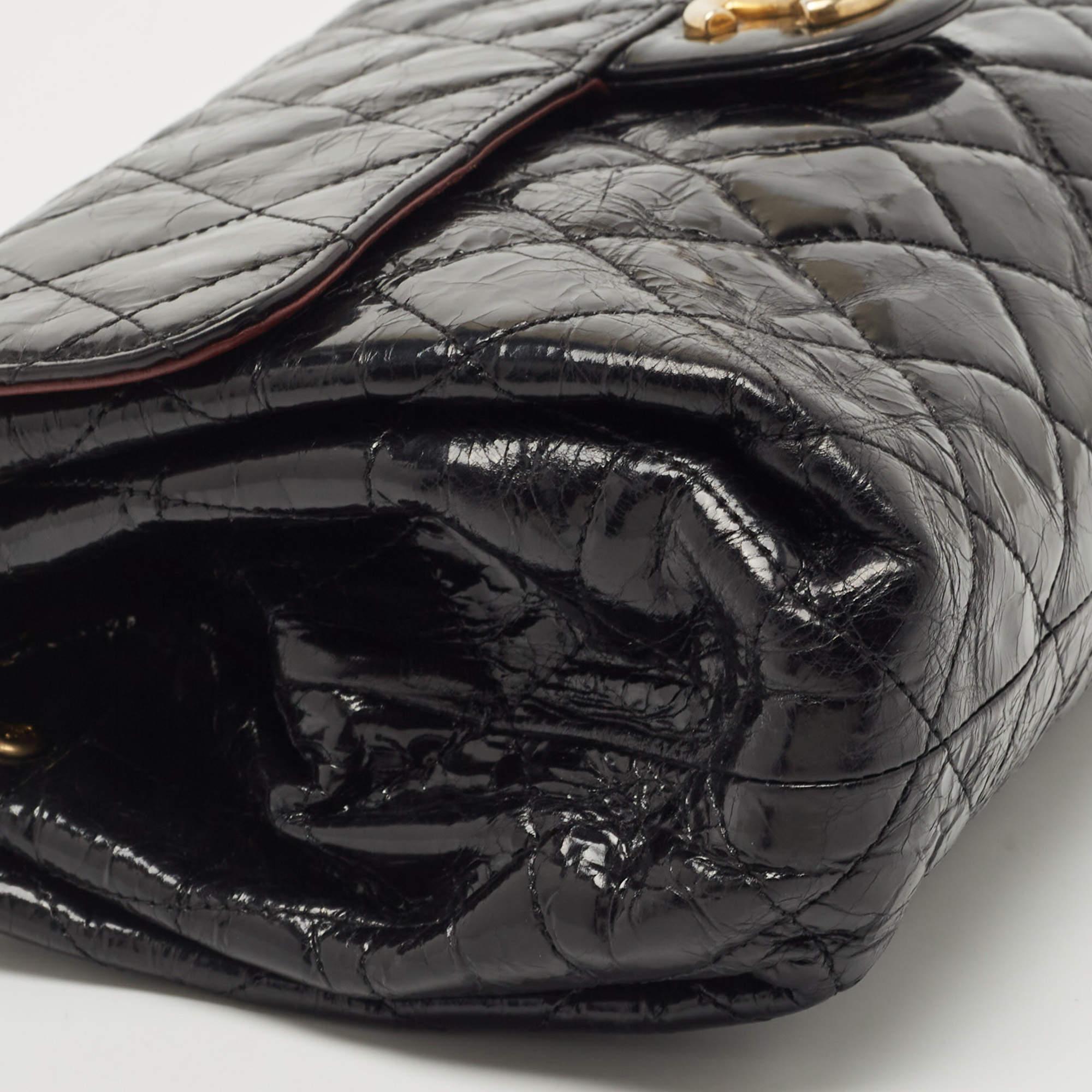 Chanel Black Quilted Leather CC Flap Bag For Sale 4