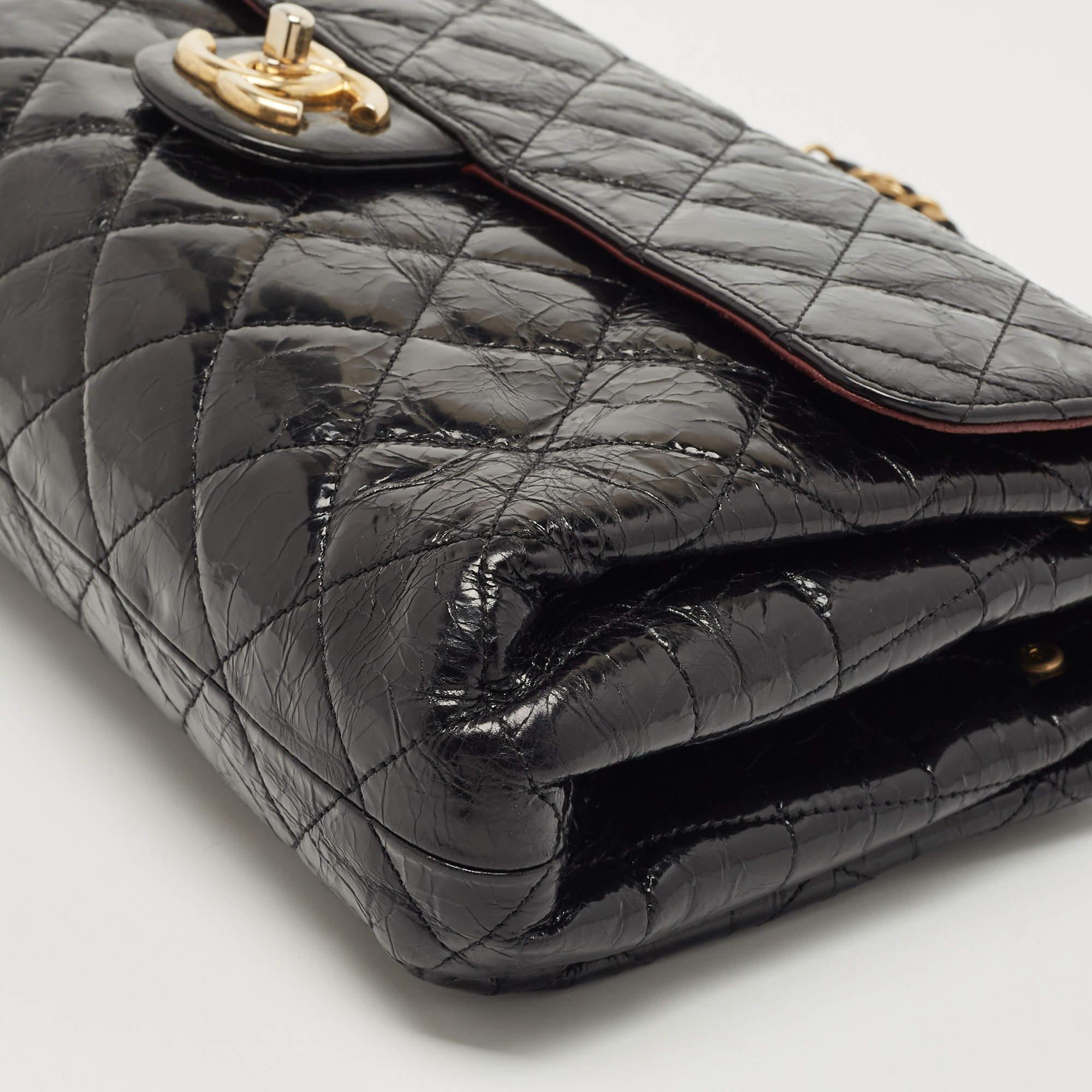 Chanel Black Quilted Leather CC Flap Bag For Sale 5