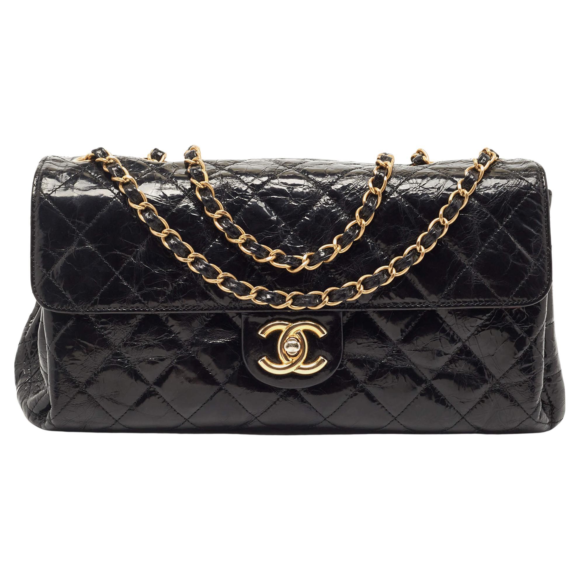 Chanel Black Quilted Leather CC Flap Bag For Sale