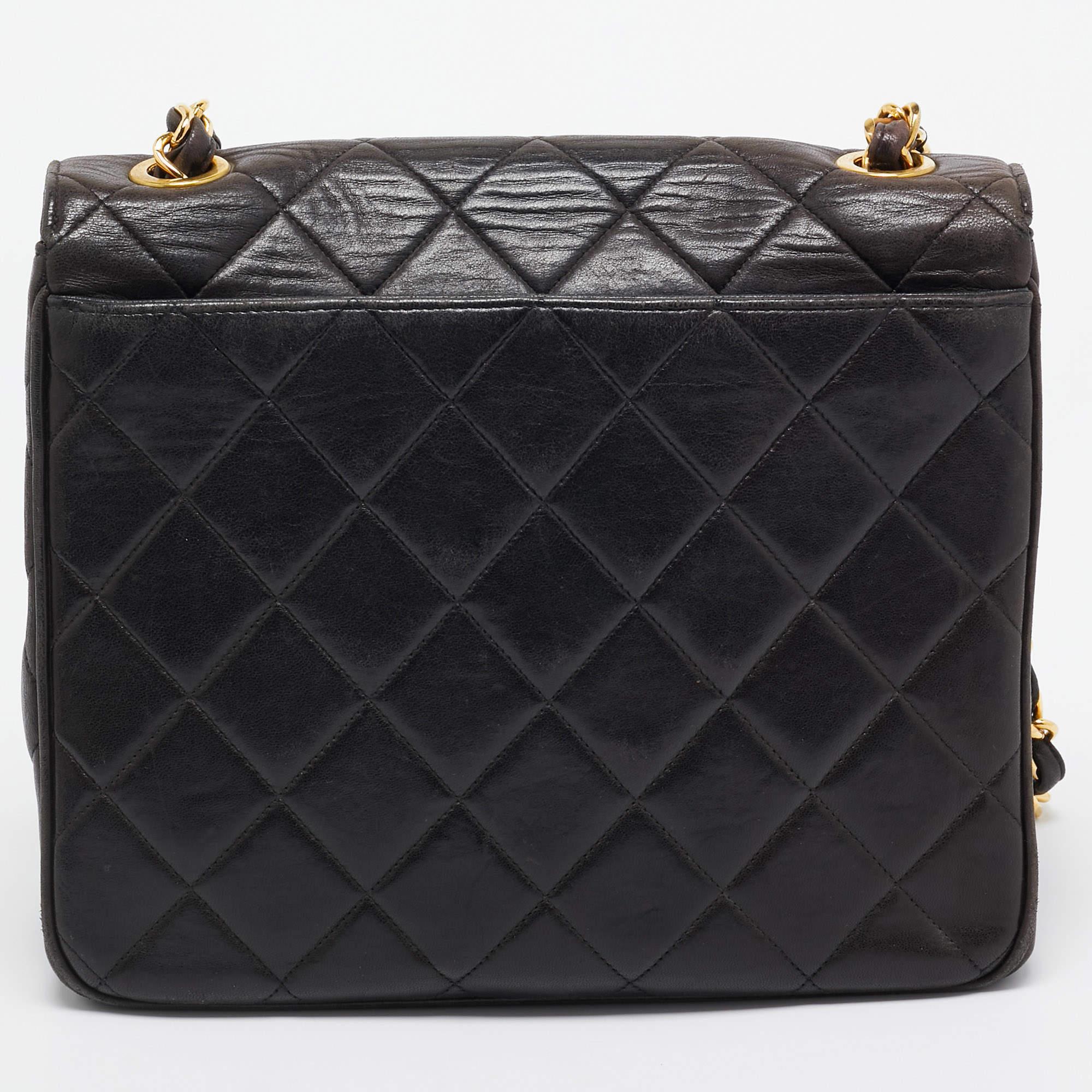 Women's Chanel Black Quilted Leather CC Square Flap Chain Bag
