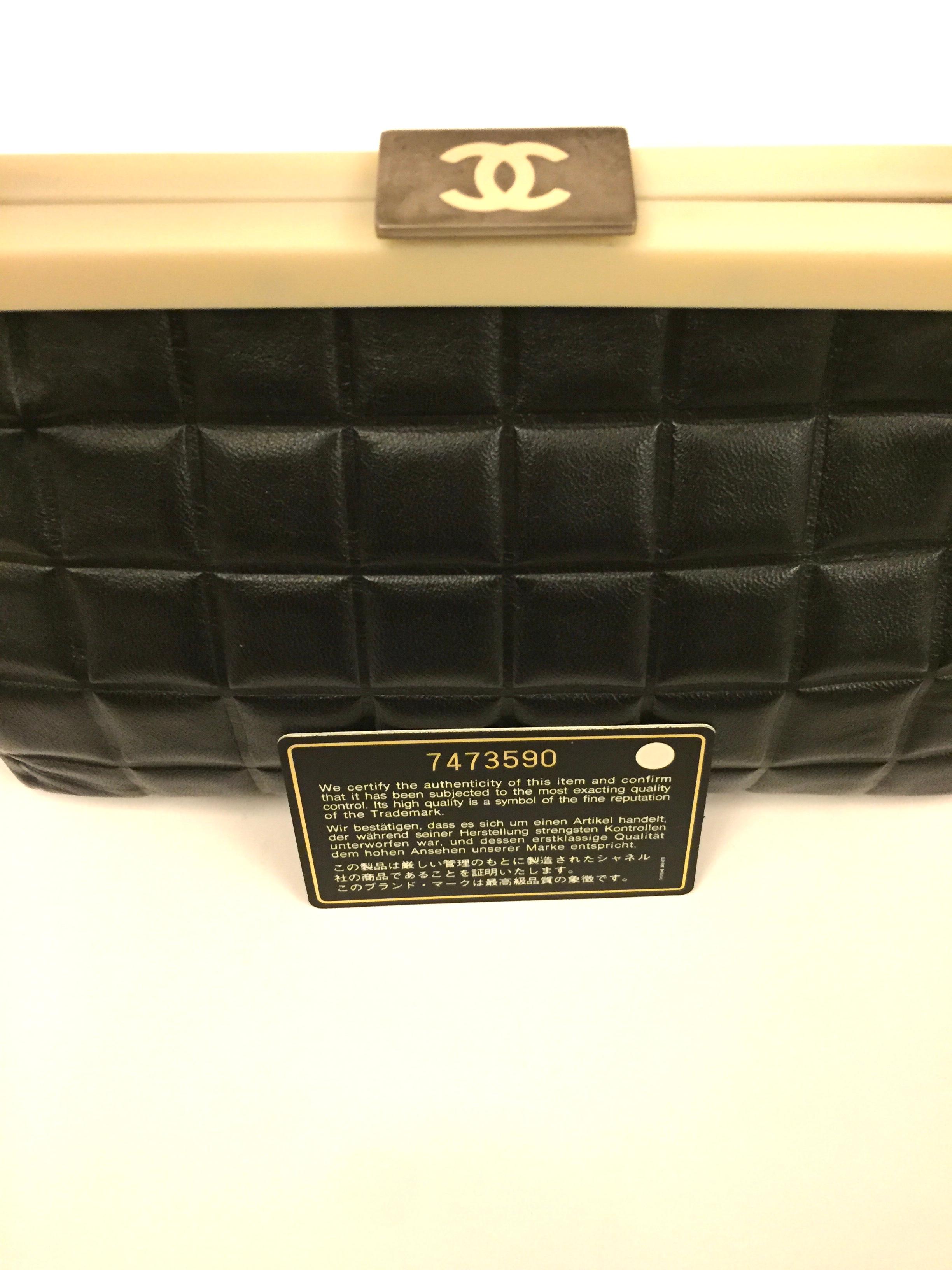 Chanel black quilted leather chocolate bar handle bag 3