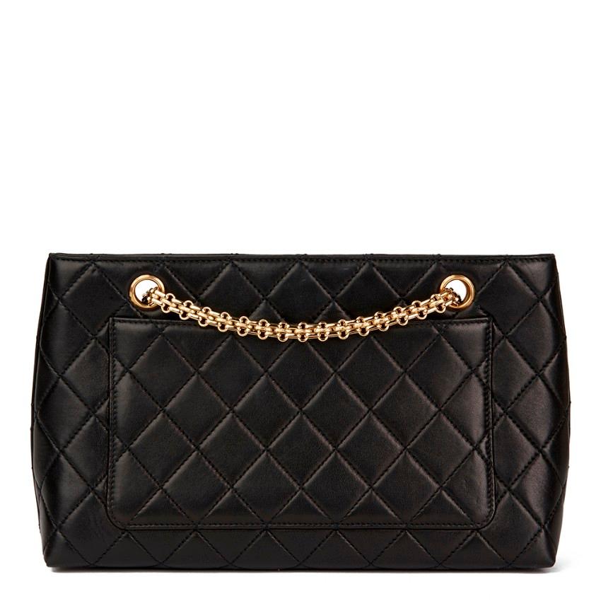  Chanel Black Quilted-Leather Classic Shoulder Bag In Excellent Condition For Sale In London, GB