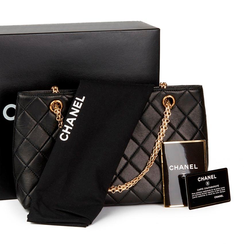  Chanel Black Quilted-Leather Classic Shoulder Bag For Sale 5